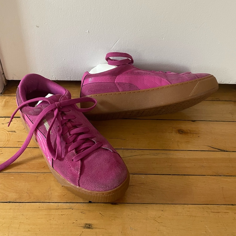 puma women's vikki pink suede sneakers